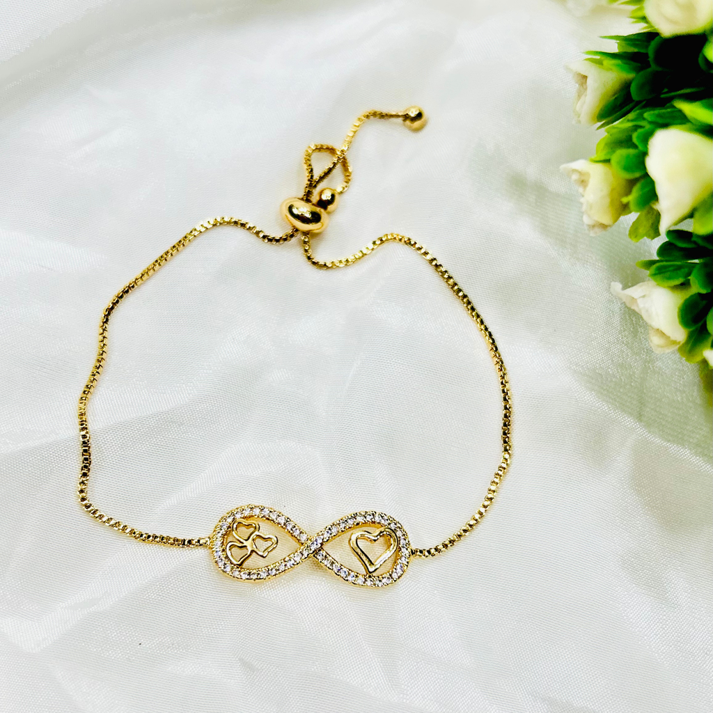 Heart Sparkle Bracelet (Adjustable size)