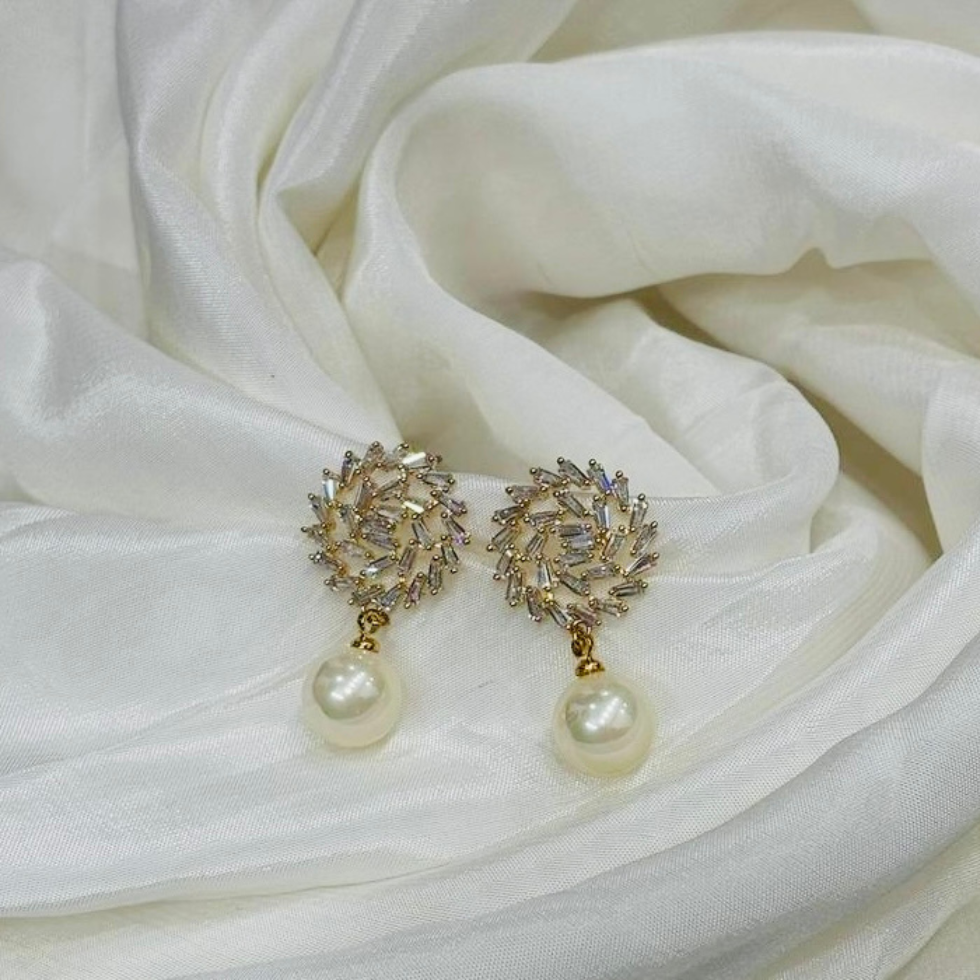 Radiant Pearl Earrings